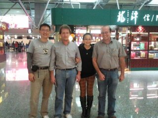 玻利維亞客戶的再次光臨鄭州企鵝(圖2) 玻利維亞客戶的再次光臨鄭州企鵝(圖2)