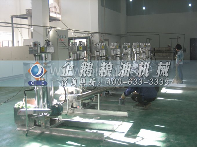 芝麻油壓榨處理設(shè)備，企鵝牌液壓榨油機勇于創(chuàng)新生產(chǎn)效率高(圖5)